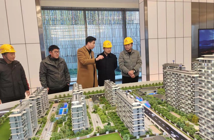 南昌市政建設(shè)集團呂文前往省外房建項目檢查指導691.jpg