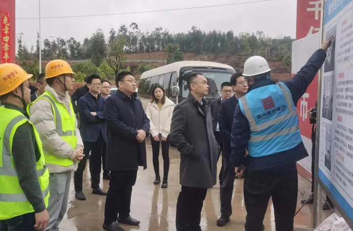 國家開發(fā)銀行江西省分行行長徐海濤到贛州谷山公寓保障性租賃住房項目一期走訪調研